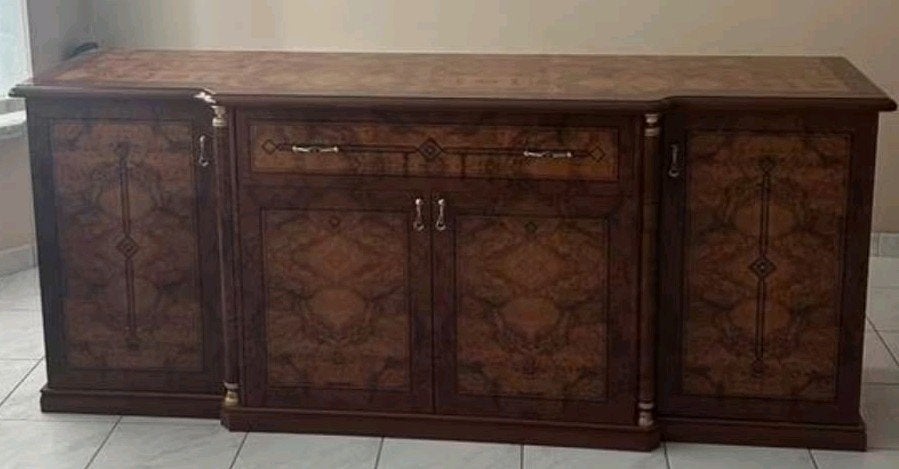 Italiaanse hoogglans set Dressoir, vitrinekast, salontafel, Ophalen