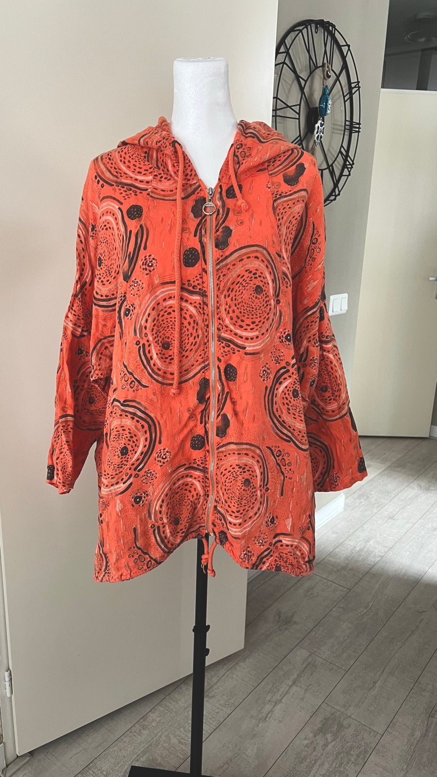100% Linnen Hooded Zip Jacket met Swirl Polkadot Patroon, Kleding | Dames, Verzenden, Gedragen, Maat 46/48 (XL) of groter, Oranje
