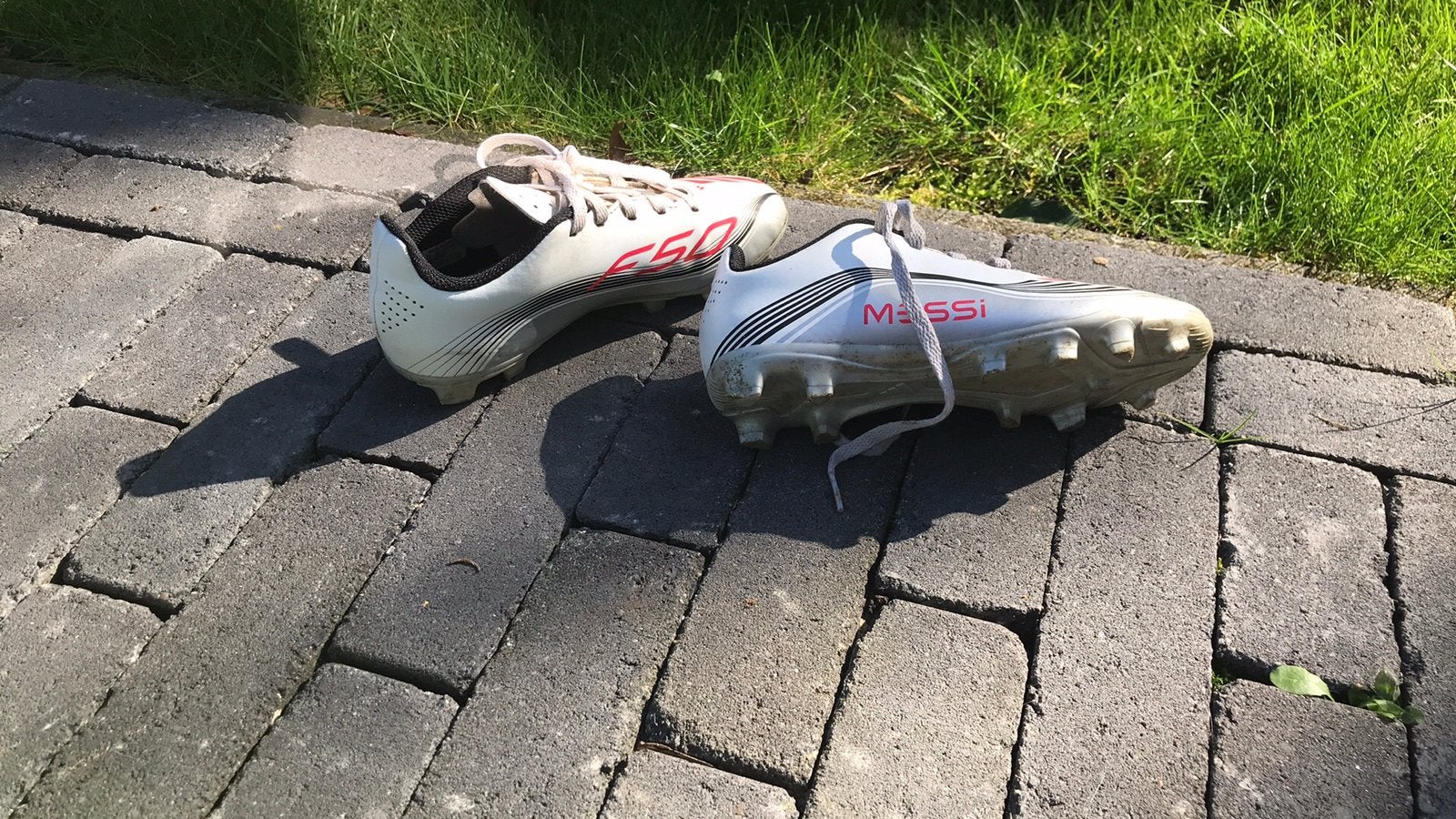 Voetbalschoenen, Maat XS of kleiner, Ophalen, Zo goed als nieuw, Schoenen