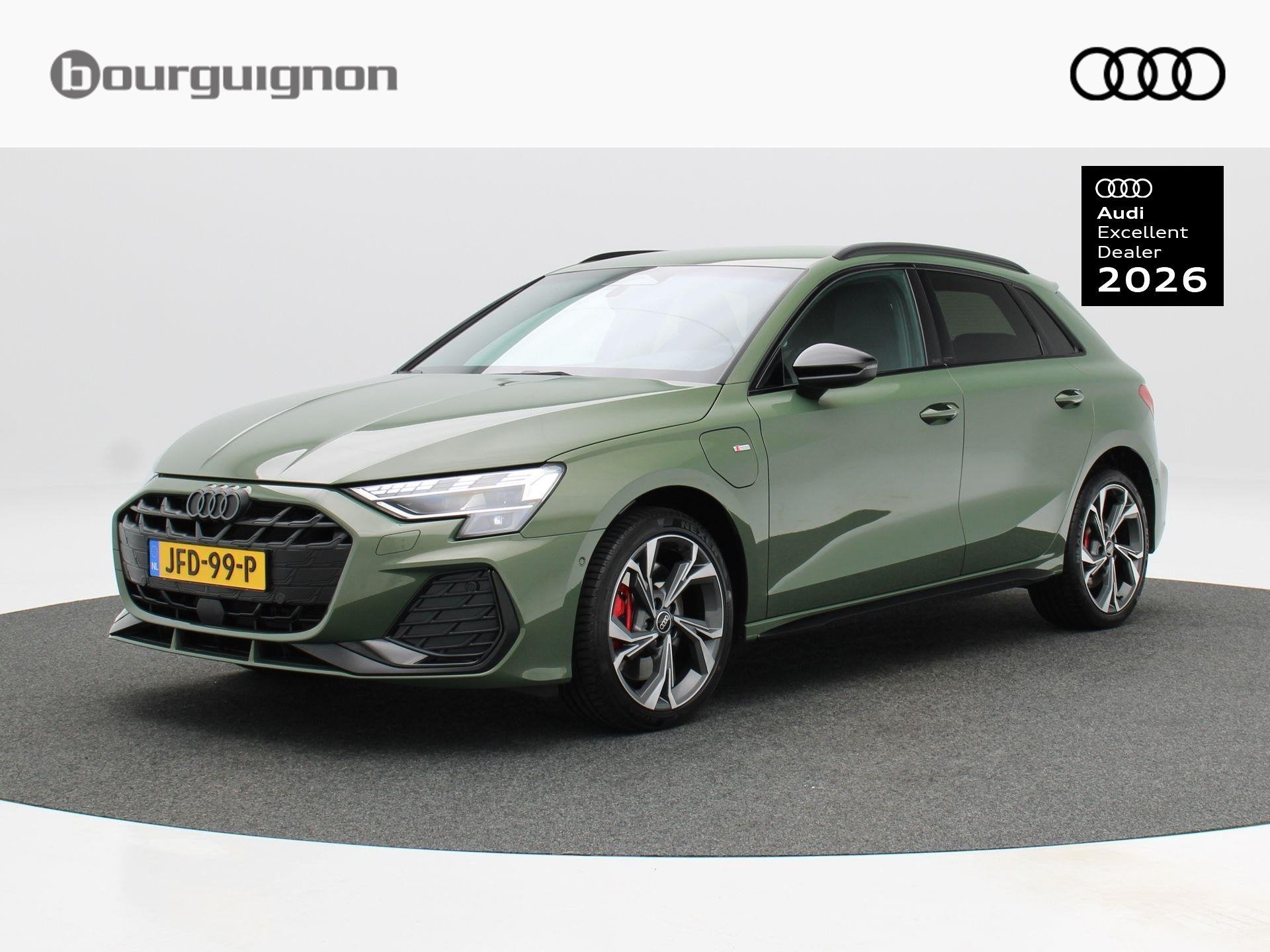 Audi A3 Sportback 45 TFSi e 272 Pk S-Line Competition | Trek