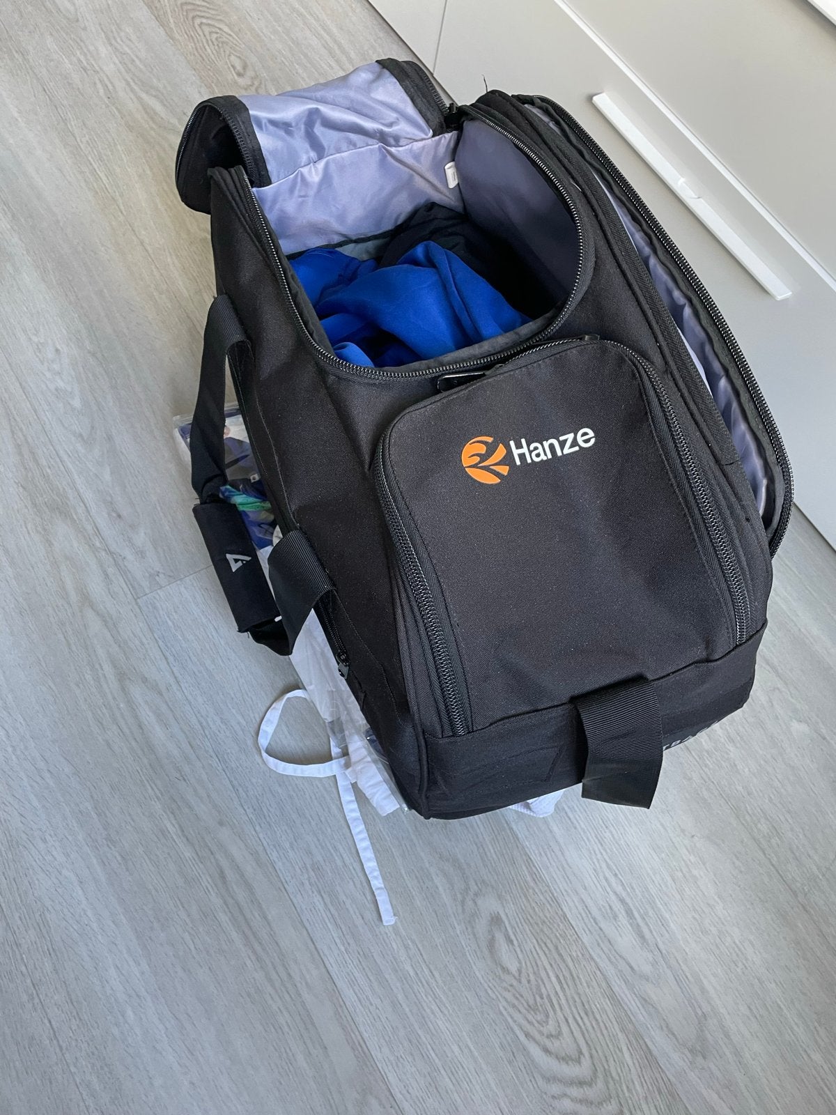 ALO sportkleding van de hanze hogeschool, Maat 52/54 (L), Meerkleurig, Ophalen of Verzenden, Zo goed als nieuw