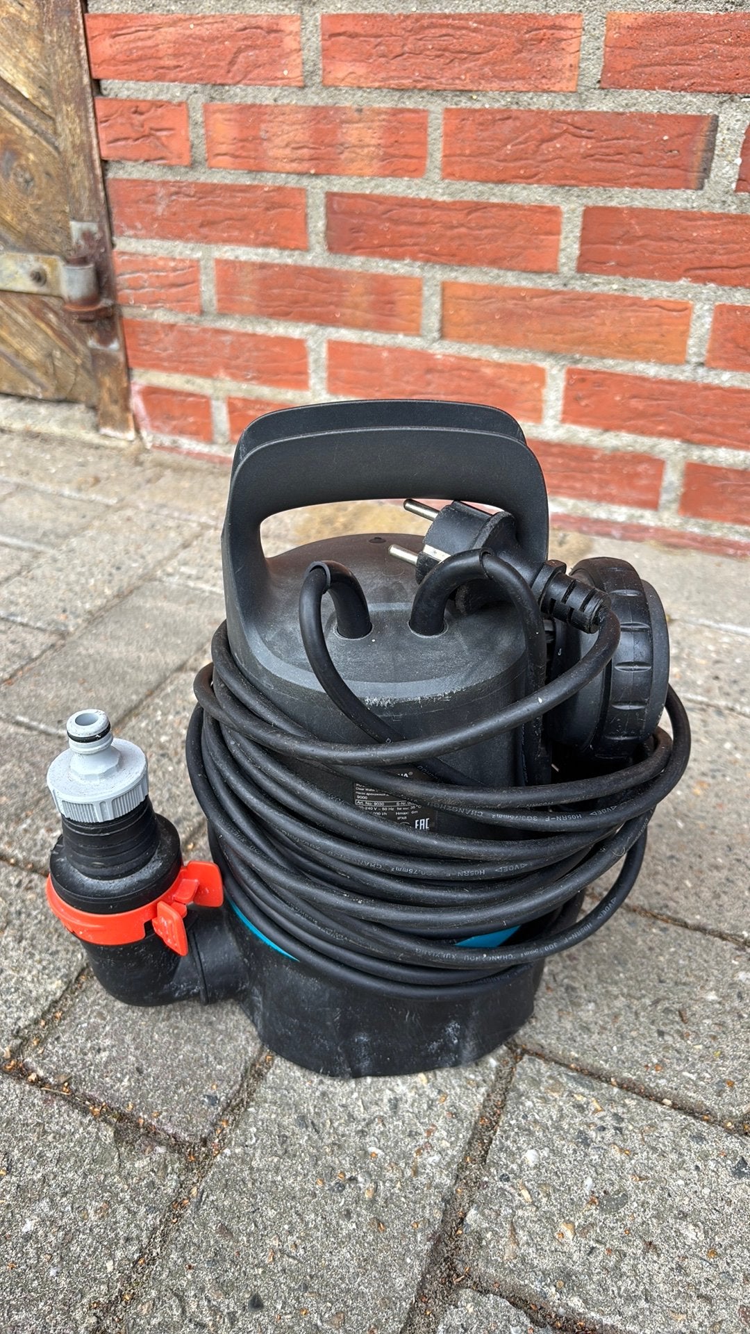 Gardena dompelpomp waterpomp 9000 clear, Ophalen of Verzenden, Zo goed als nieuw, Elektrisch, Dompelpomp