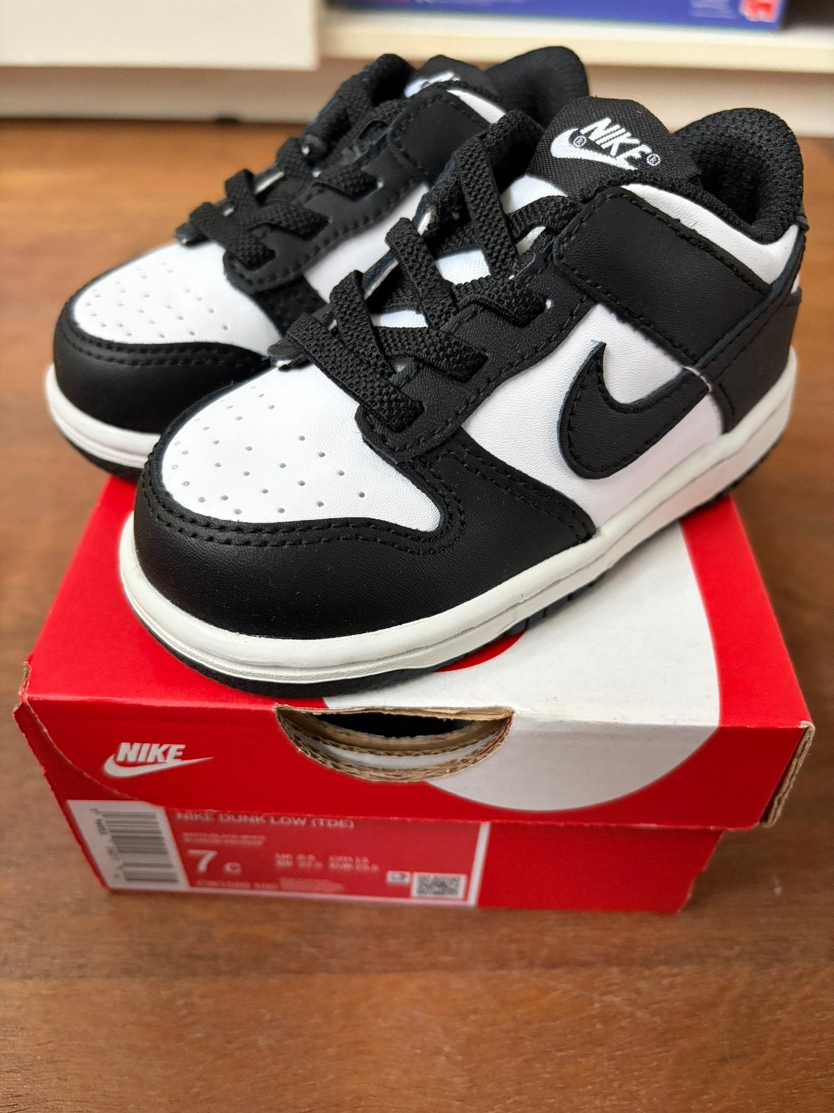 Nike Dunk Low Black/White (TD), Ophalen of Verzenden, Zo goed als nieuw, Jongen of Meisje, Schoenen