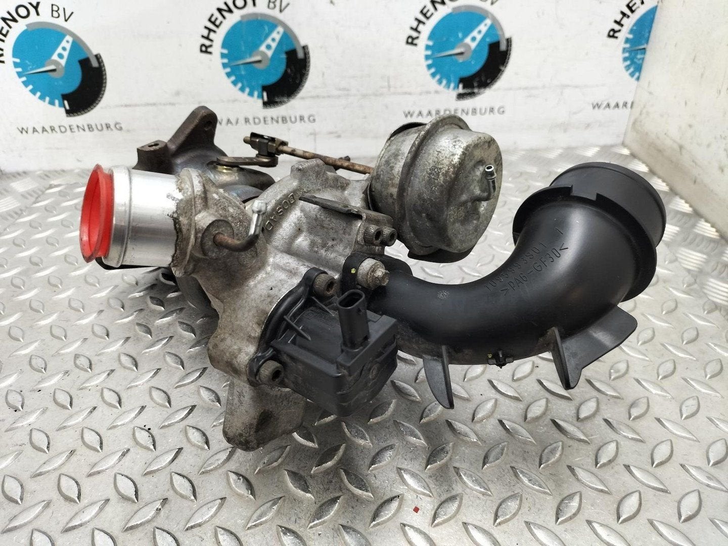 FORD FOCUS TURBO 2015, Auto-onderdelen, Motor en Toebehoren, Ophalen of Verzenden, Gebruikt, Stiba lid