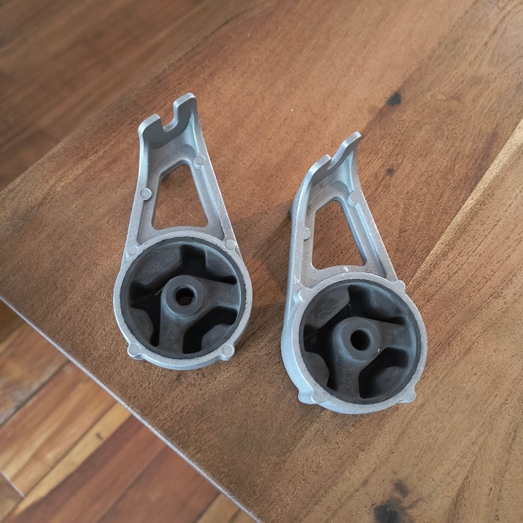 2x uitlaat ophanging Peugeot 308/208, Verzenden, Nieuw, Peugeot