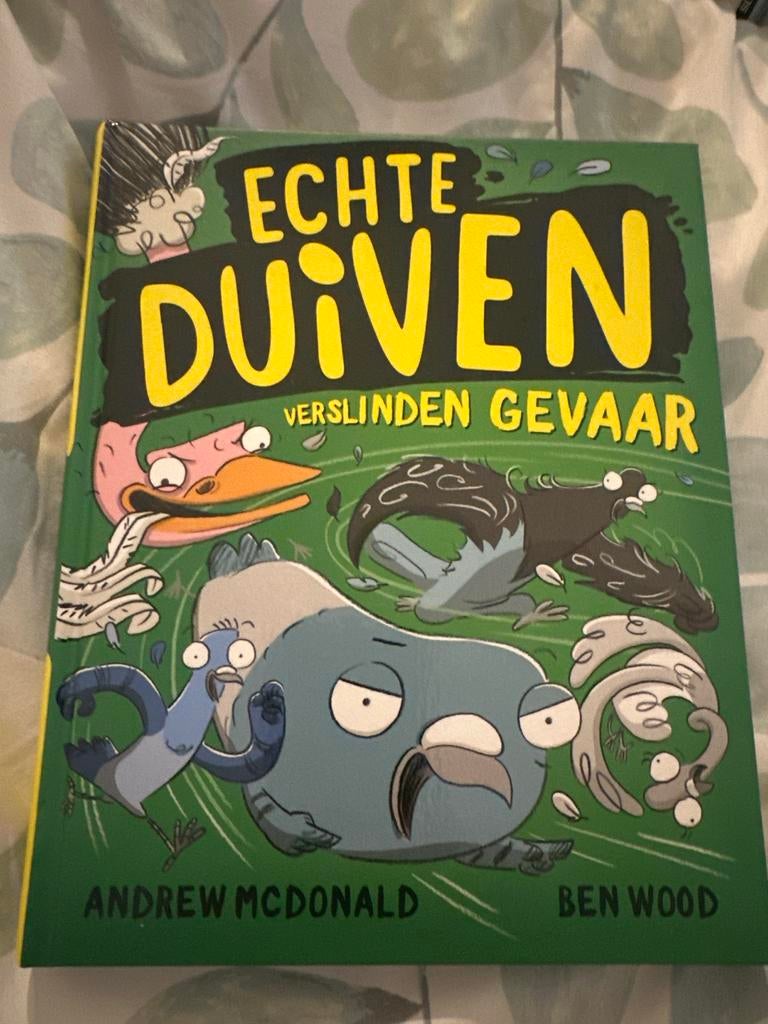Echte Duiven: Verslinden Gevaar - Andrew McDonald & Ben Wood, Boeken, Ophalen of Verzenden, Zo goed als nieuw, Fictie algemeen