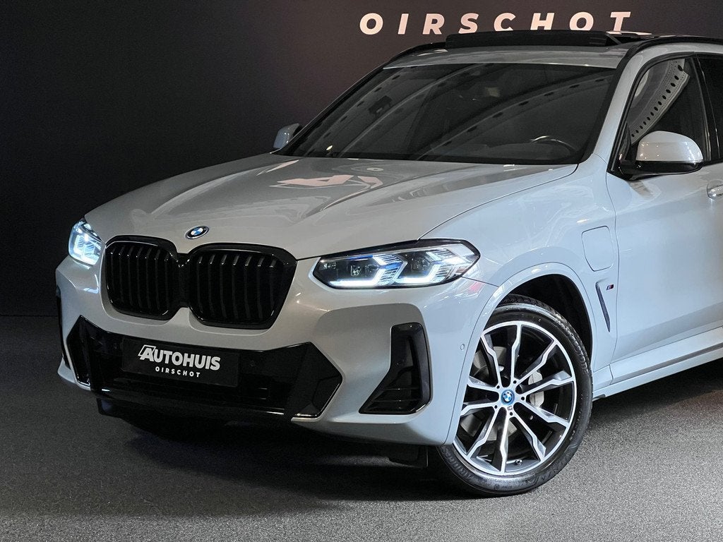 BMW X3 XDrive30e High Executive Edition M Pano/ Memory stoel, 1998 cc, Gebruikt, Zwart, Bedrijf