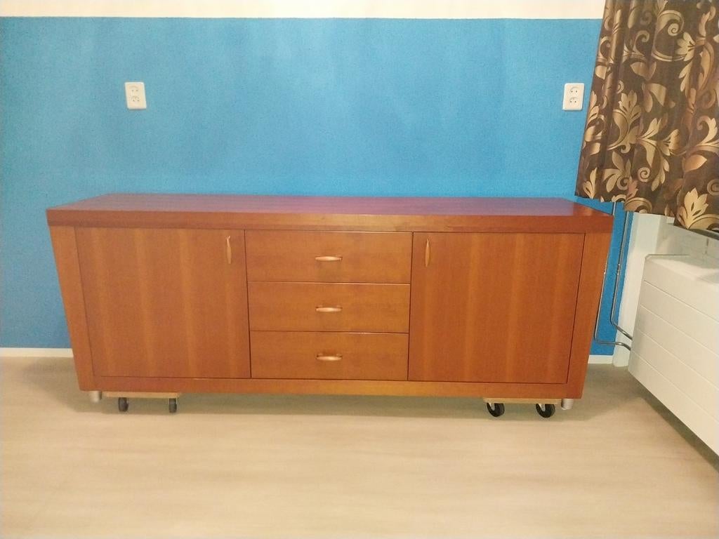 Houten dressoir of tv kast met lades en deuren, Huis en Inrichting, Kasten | Dressoirs, Gebruikt, 150 tot 200 cm, Ophalen of Verzenden