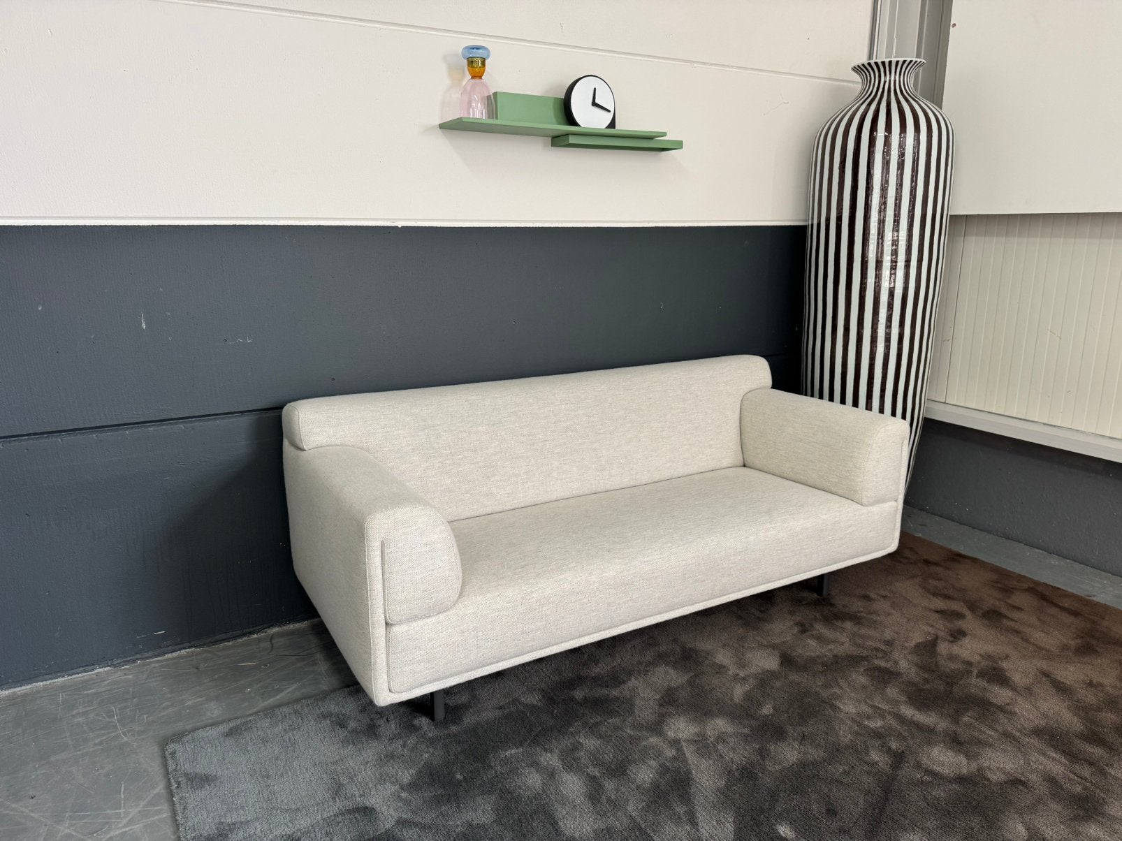 Nieuwstaat Eyye Dura 2.5-zits | Amdal 110 Pristine, Ophalen, Eyye, design on stock, pode, leolux, artifort, gelderland, 150 tot 200 cm