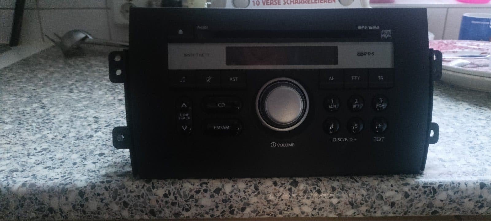 Orginele Suzuki sx4 radio voor de modellen tot 2013, Ophalen, Gebruikt