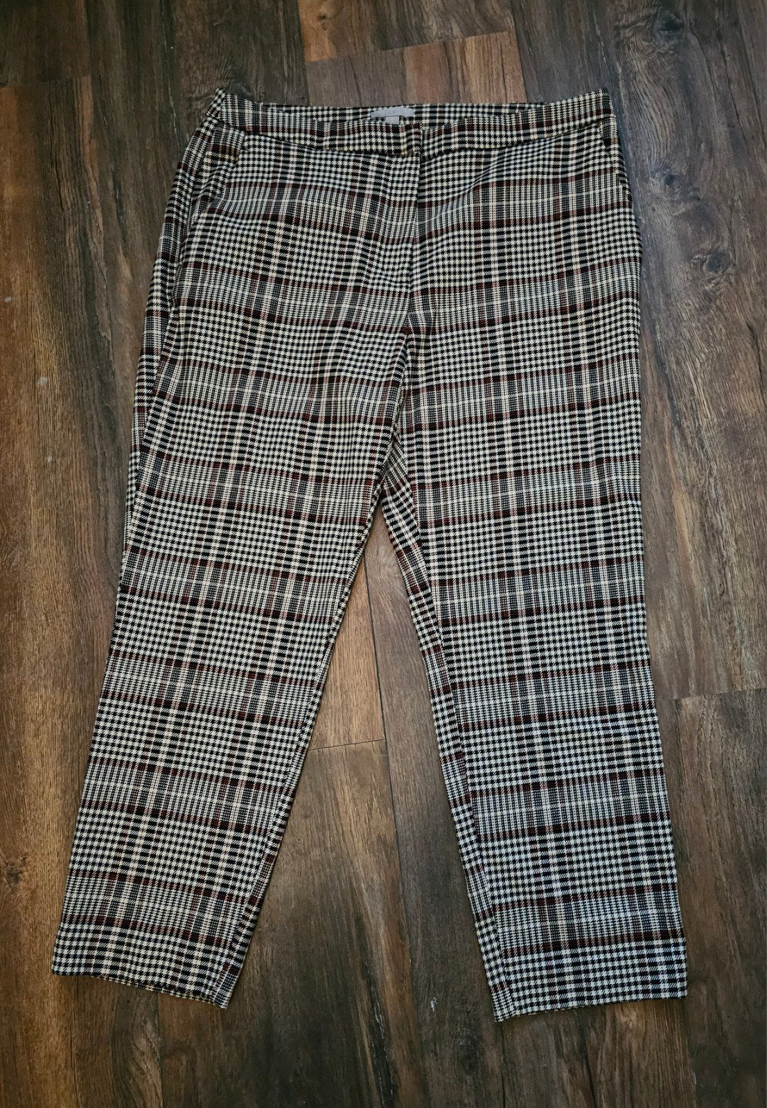 Nieuw van H&M een prachtige ruit broek mt 44, Kleding | Dames, Ophalen of Verzenden, Nieuw, Lang