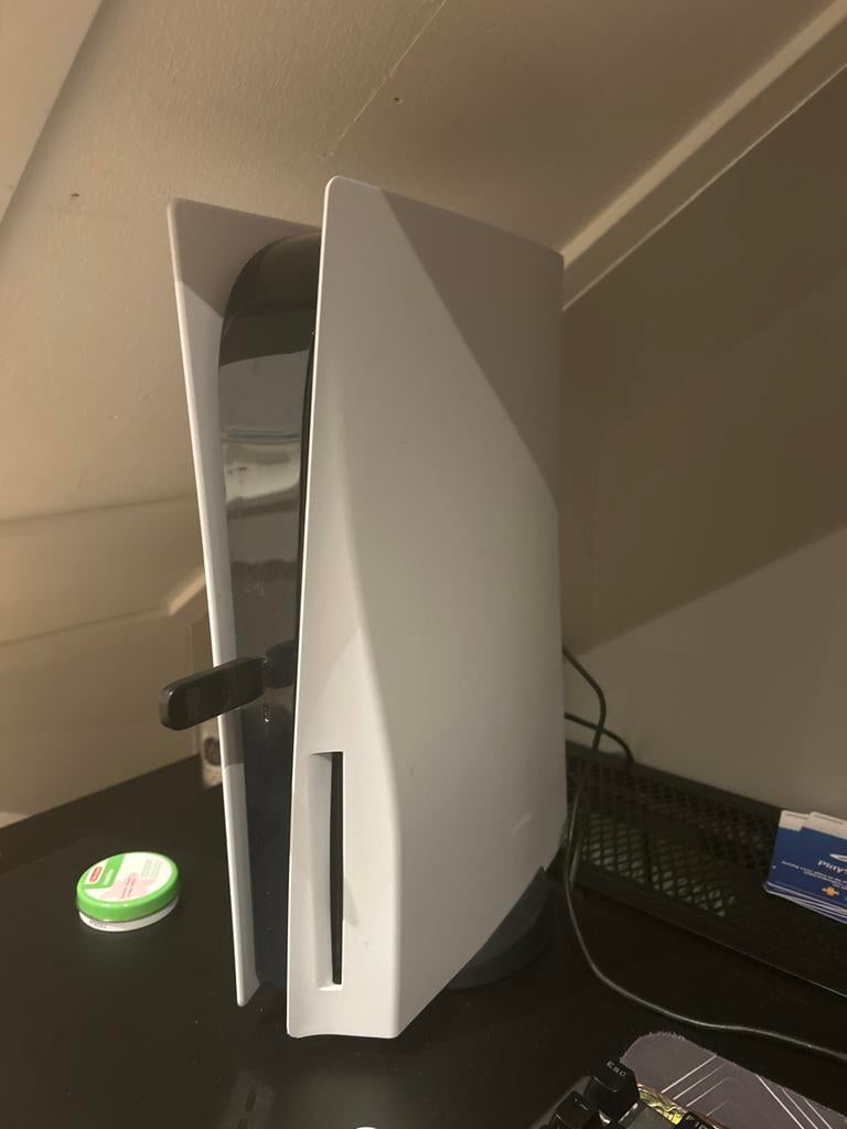 PS5 disc edition met 2 controllers, oplader en monitor!, Ophalen of Verzenden, Zo goed als nieuw, Playstation 5