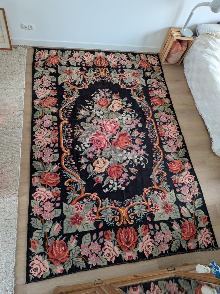 Rozenkelim, Huis en Inrichting, Stoffering | Tapijten en Kleden, Ophalen, 150 tot 200 cm, 200 cm of meer, Zo goed als nieuw