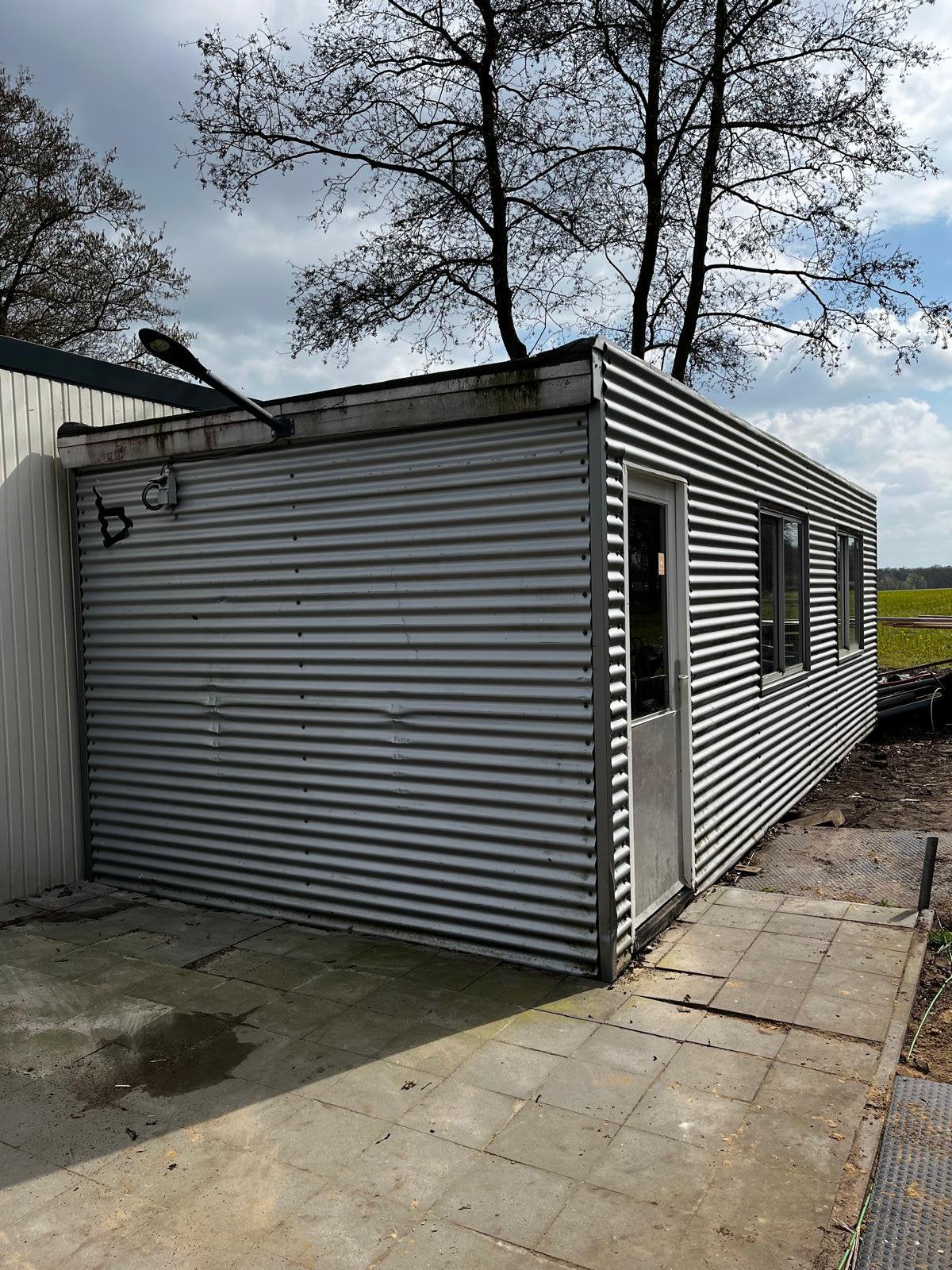 Bouwkeet / schaftkeet. Met opslagruimte, Ophalen