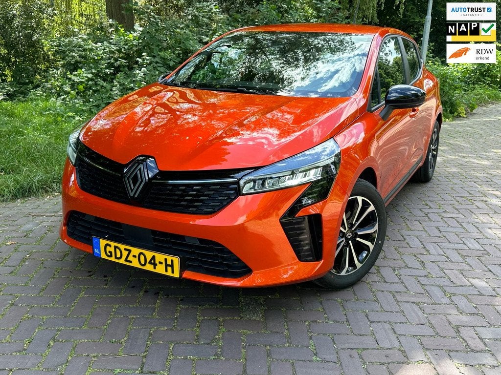 Renault Clio Evolution 1.0 90 pk 1 Eig.4000 km Led verl. App, Voorwielaandrijving, Gebruikt, 1078 kg, Overige kleuren
