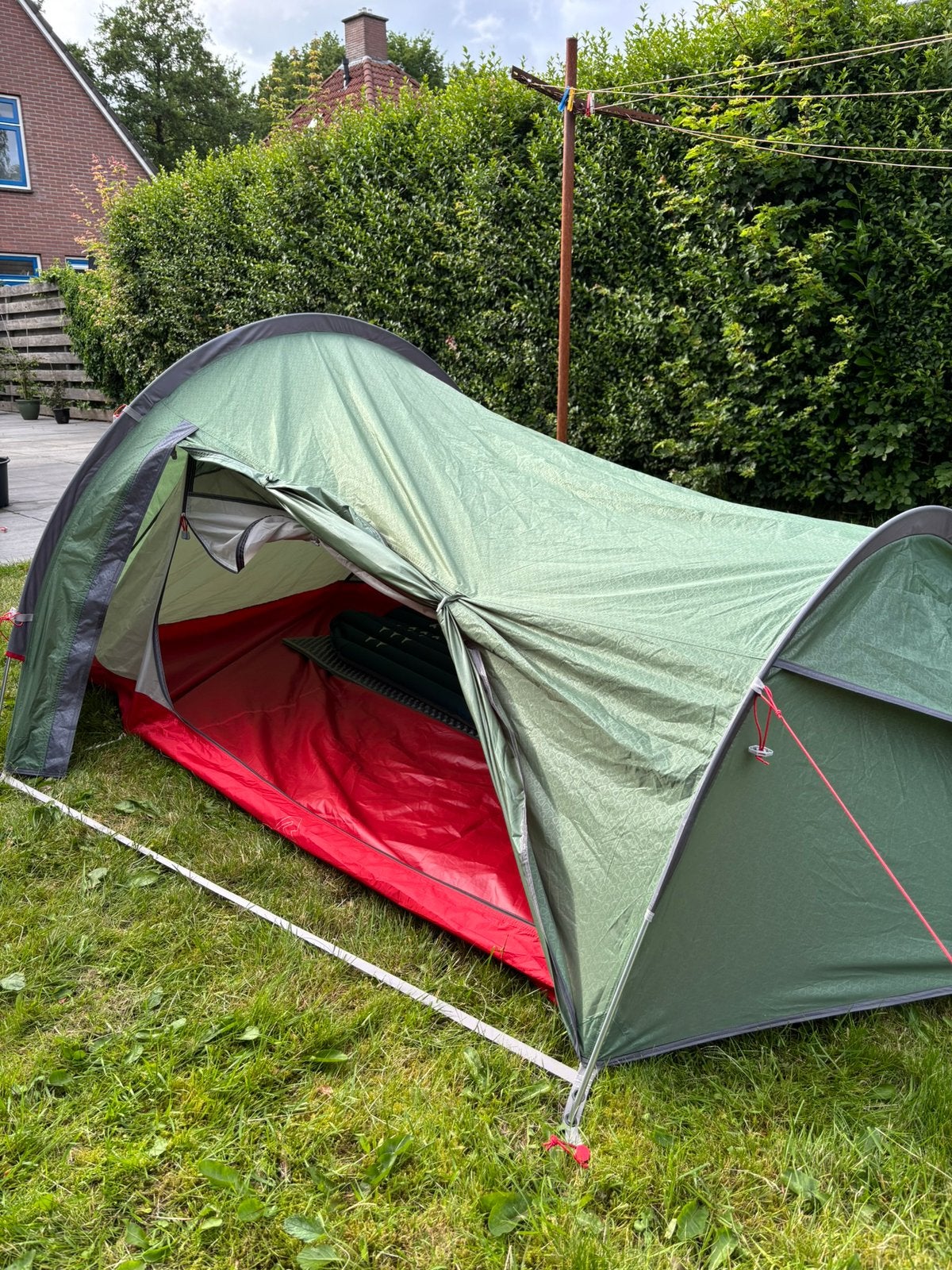 Robens Lichte 2-persoons trekkingtent, 2 kg, Ophalen, Zo goed als nieuw, Tot en met 2