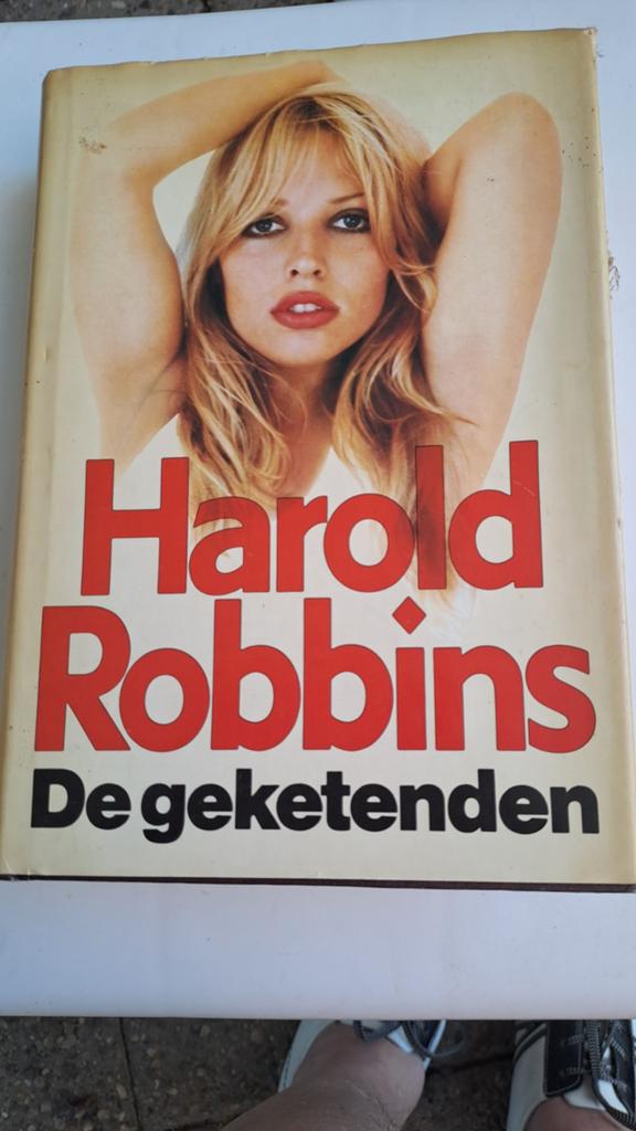 Harold Robbins - De geketenden, Gelezen, Wereld overig, Ophalen of Verzenden, Harold Robbins