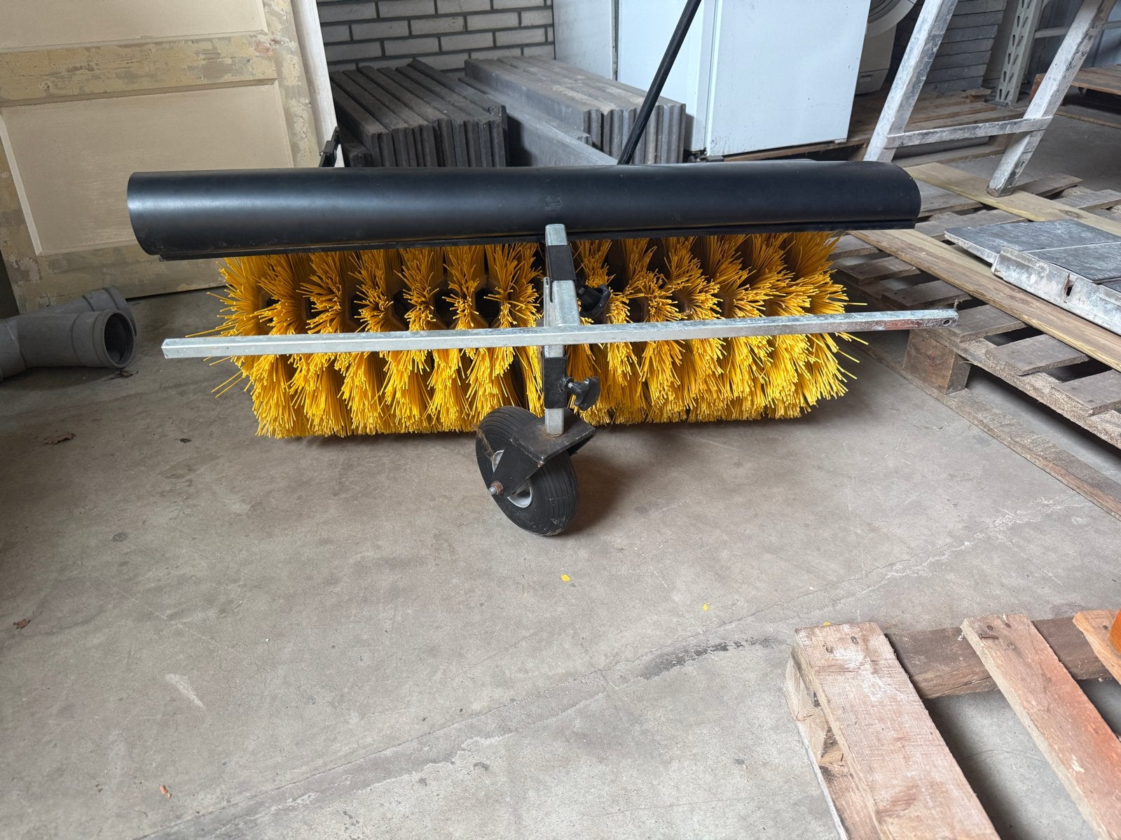 Stiga veegmachine / borstelmachine PA501, Ophalen, Zo goed als nieuw