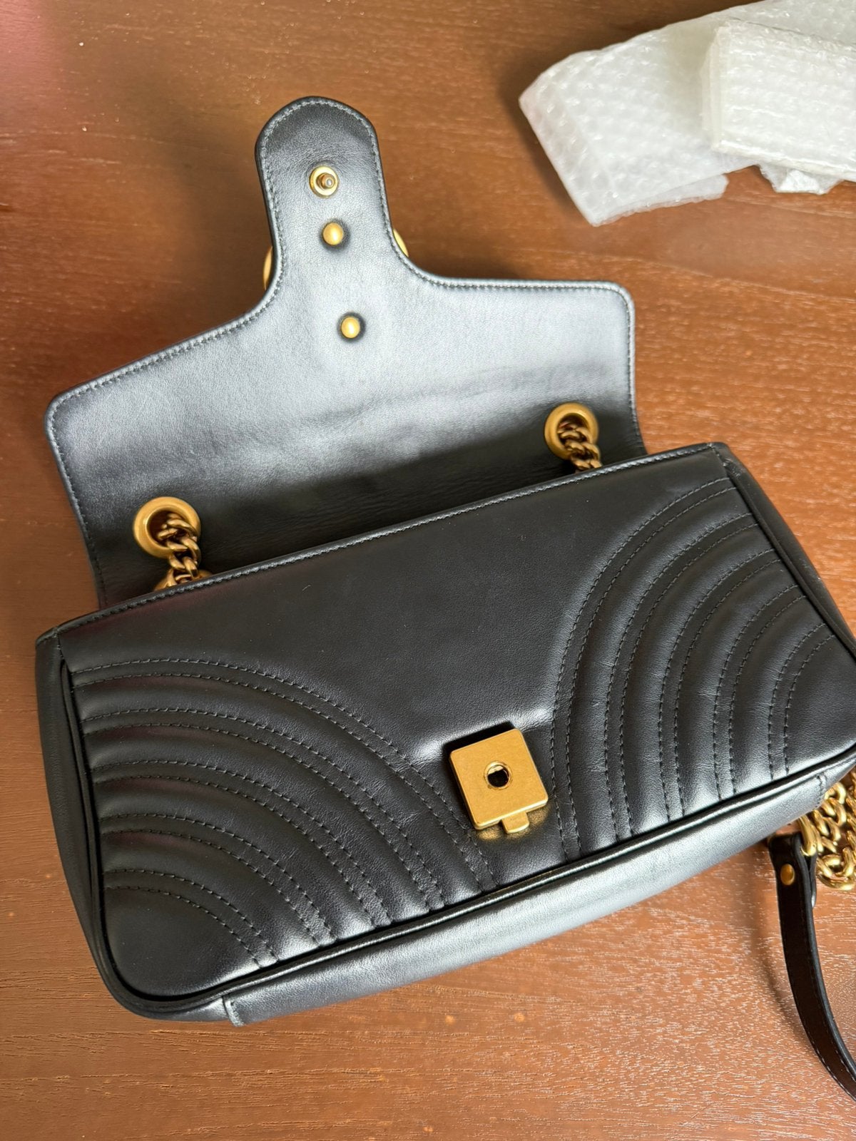 Gucci GG Marmont medium Schoudertas Zwart Leer, Ophalen of Verzenden, Gebruikt, Zwart, Schoudertasje