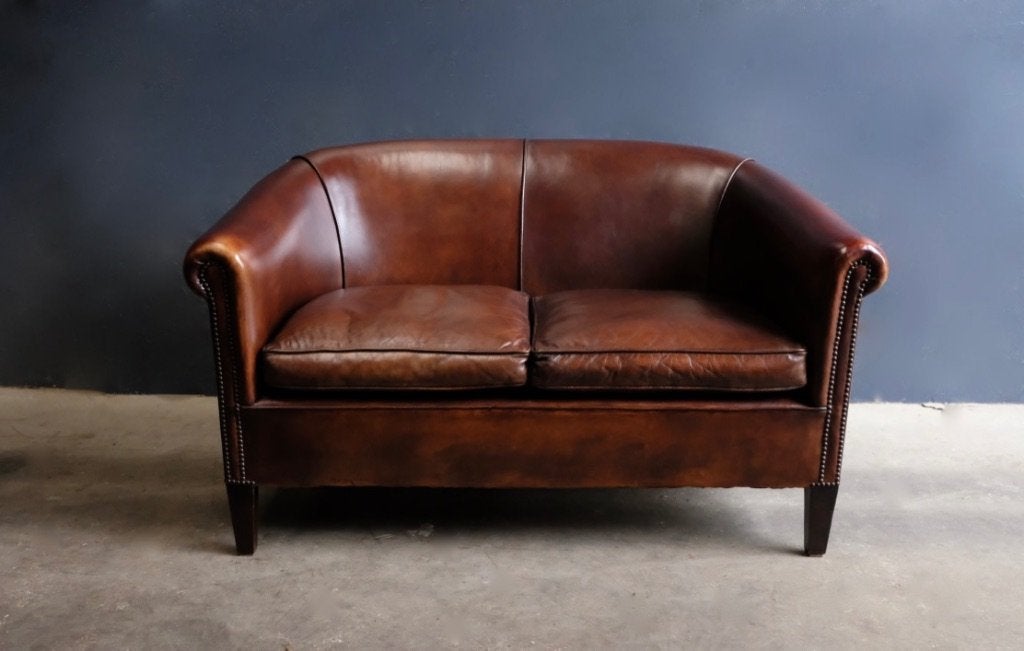 Mooie Engelse designbank, Huis en Inrichting, Ophalen, Minder dan 75 cm, Zo goed als nieuw, Design Modern Engels Chesterfield industrieel