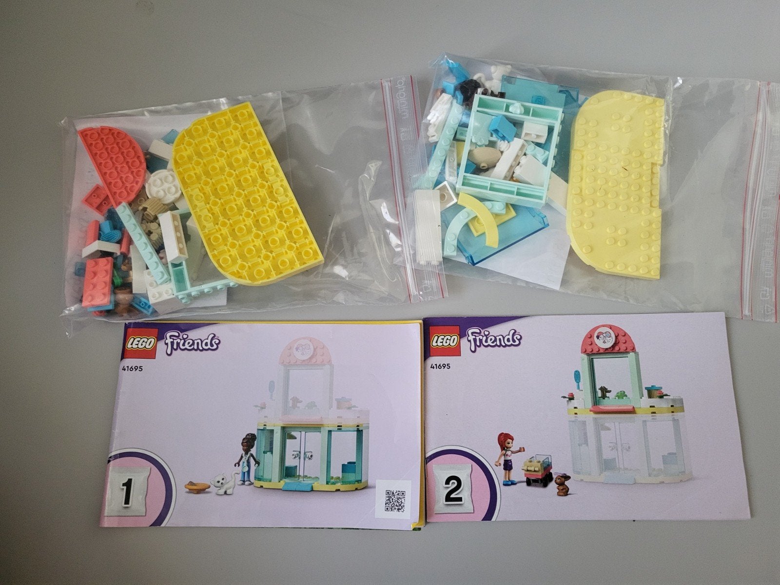 LEGO Friends 41695 Dierenkliniek Compleet met instructies, Lego, Compleet, Friends, Ophalen of Verzenden
