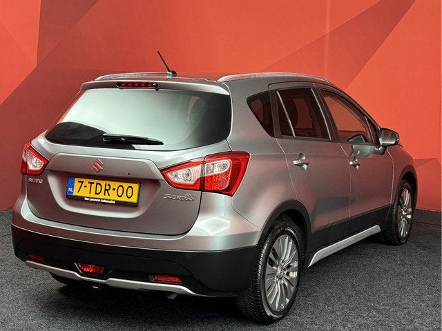 Suzuki S-Cross SX4 1.6 Exclusive, Voorwielaandrijving, Stof, Gebruikt, 4 cilinders