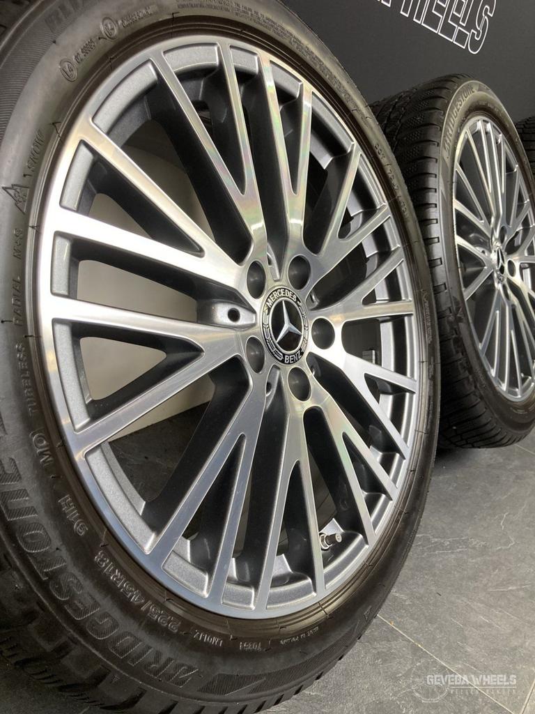 18” originele Mercedes A W177 B CLA velgen + winterbanden., 18 inch, Gebruikt, -, -