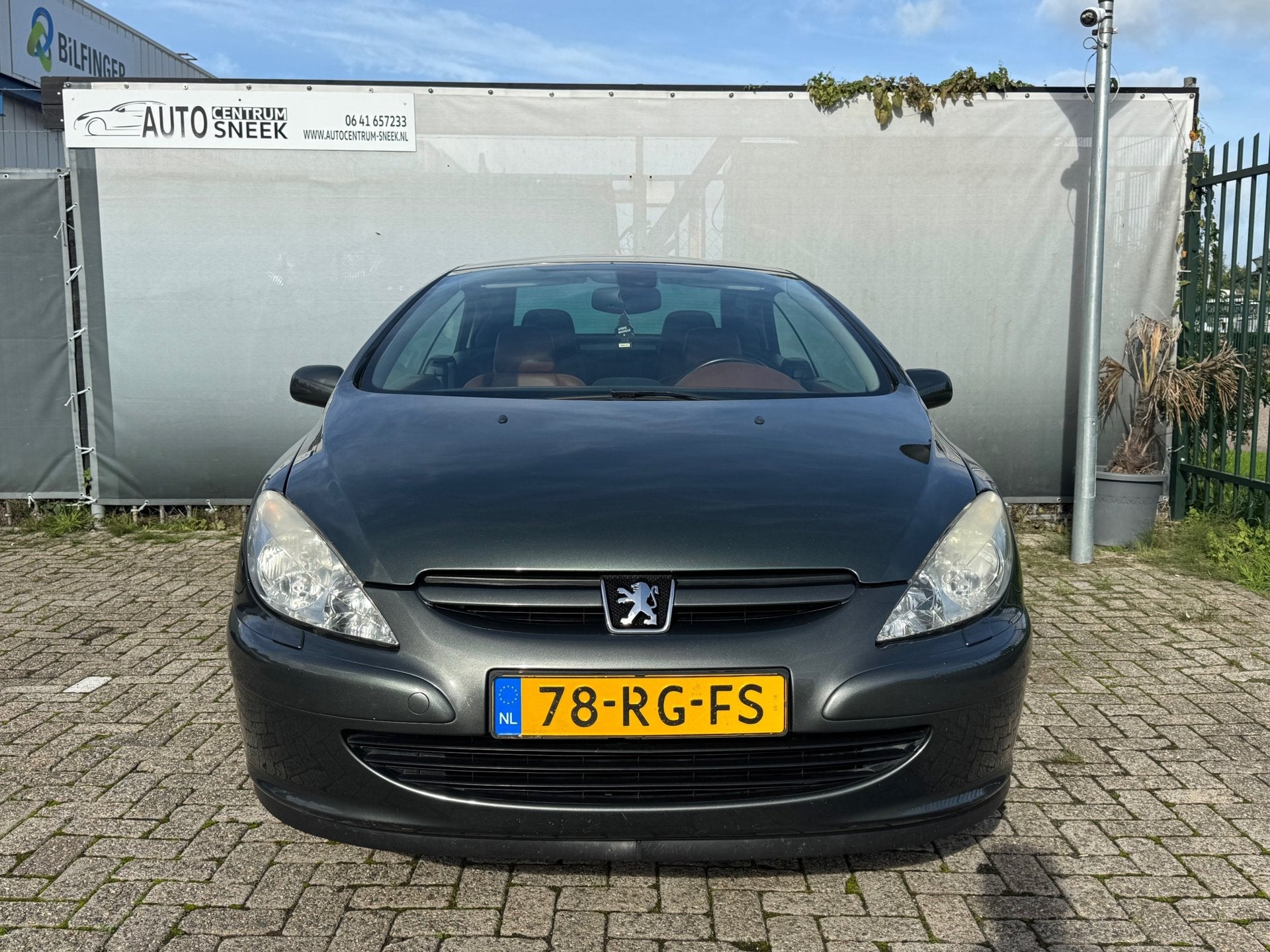 Peugeot 307 CC 2.0-16V - Clima-Cruise-Leder-PDC- APK 06-27, Auto's, Voorwielaandrijving, 4 cilinders, Cabriolet, 4 stoelen