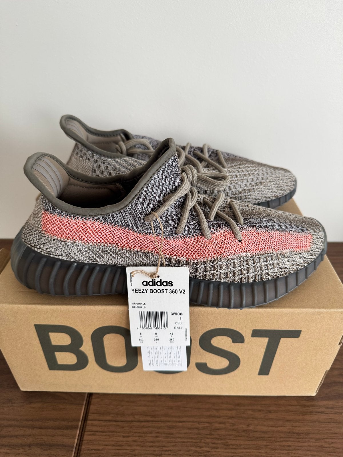 Adidas Yeezy Boost 350 V2 42 Ash Stone - Nieuw met bon, Ophalen of Verzenden, Nieuw, Overige kleuren, Sneakers of Gympen