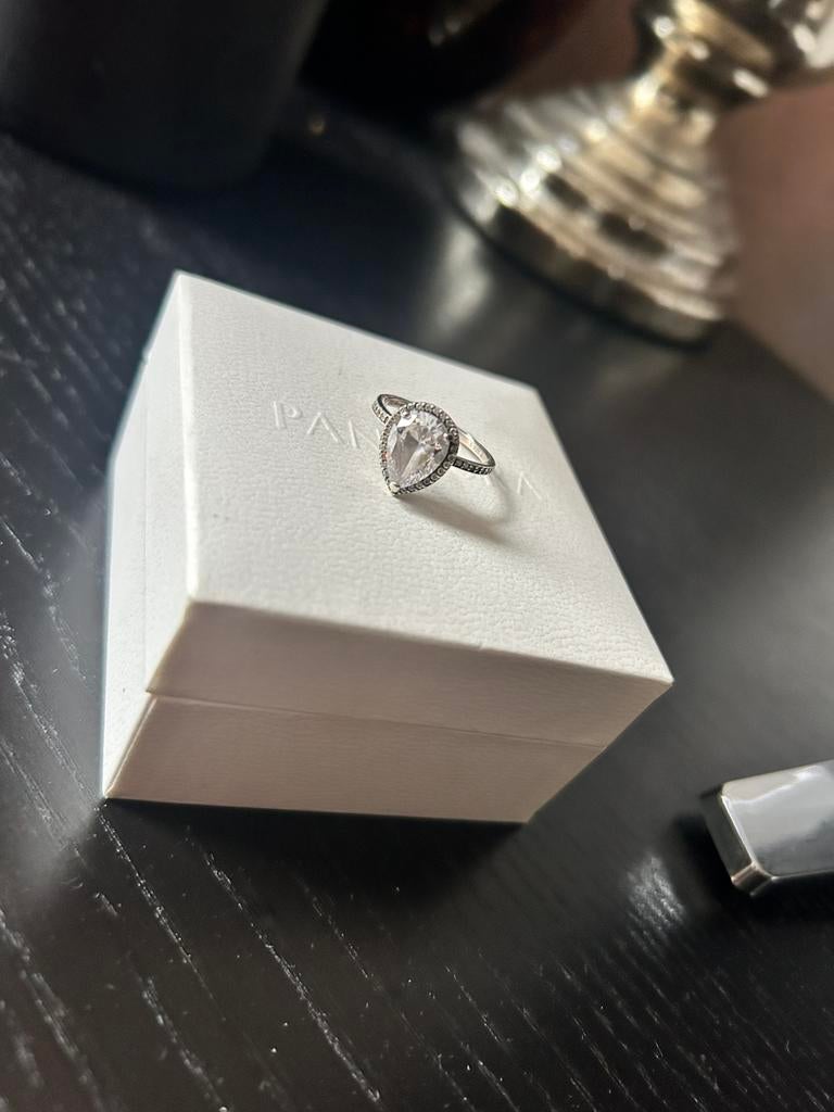 Pandora Teardrop ring, Sieraden, Tassen en Uiterlijk, Bedels, Ophalen of Verzenden, Zo goed als nieuw, Zilver, Pandora
