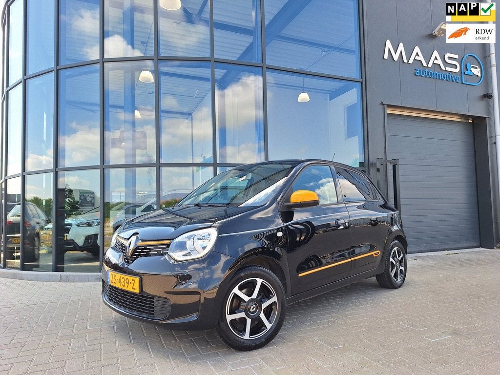 Renault Twingo 1.0 SCe Intens DEALER OH 1e EIG CAMERA CRUISE, Auto's, Renault, Gebruikt, 4 stoelen, Parkeersensor, Origineel Nederlands