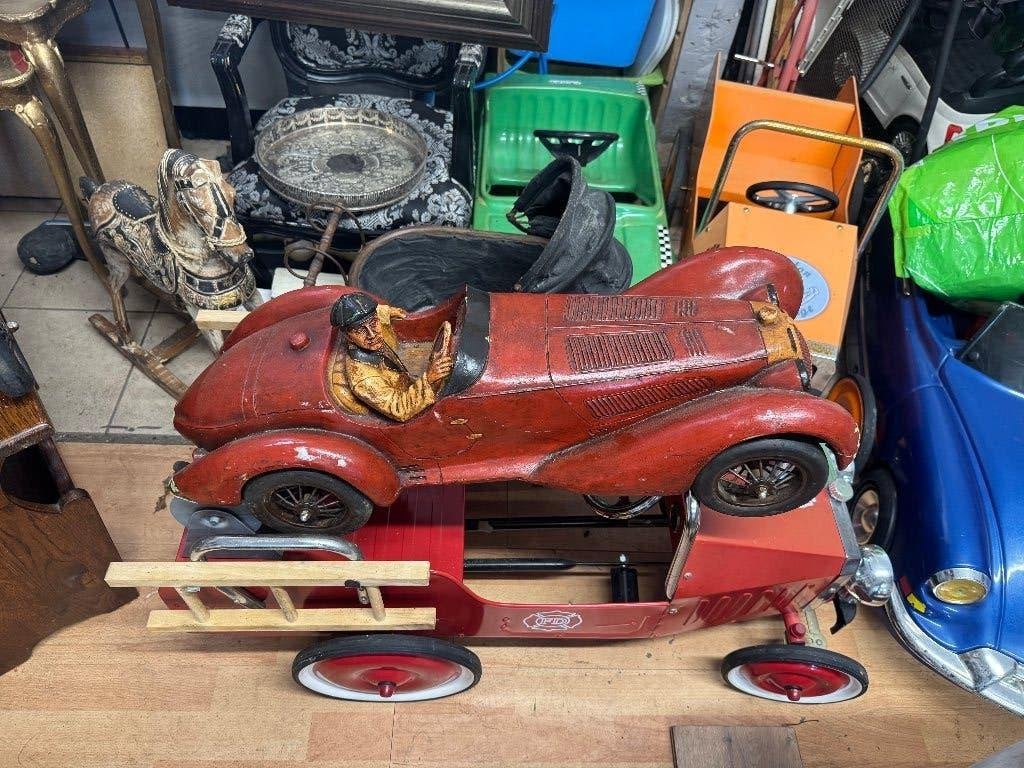 bucatti racer met driver 80 cm, Ophalen of Verzenden