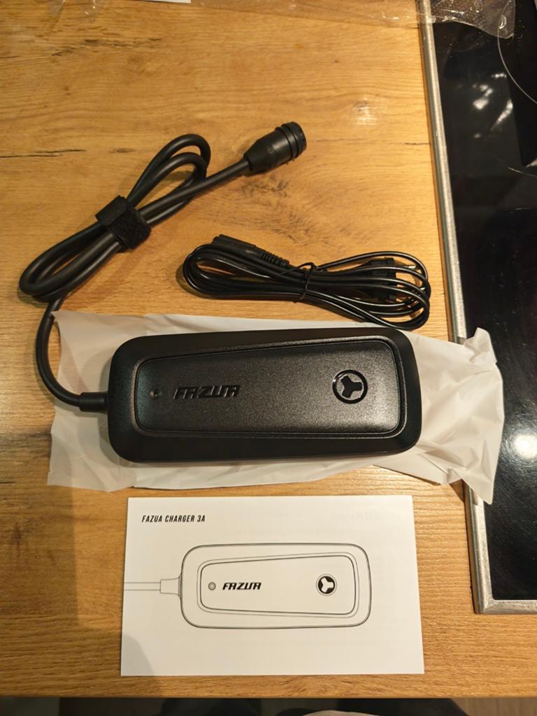 Fazua acculader 3A, nieuw!, Verzenden, Nieuw