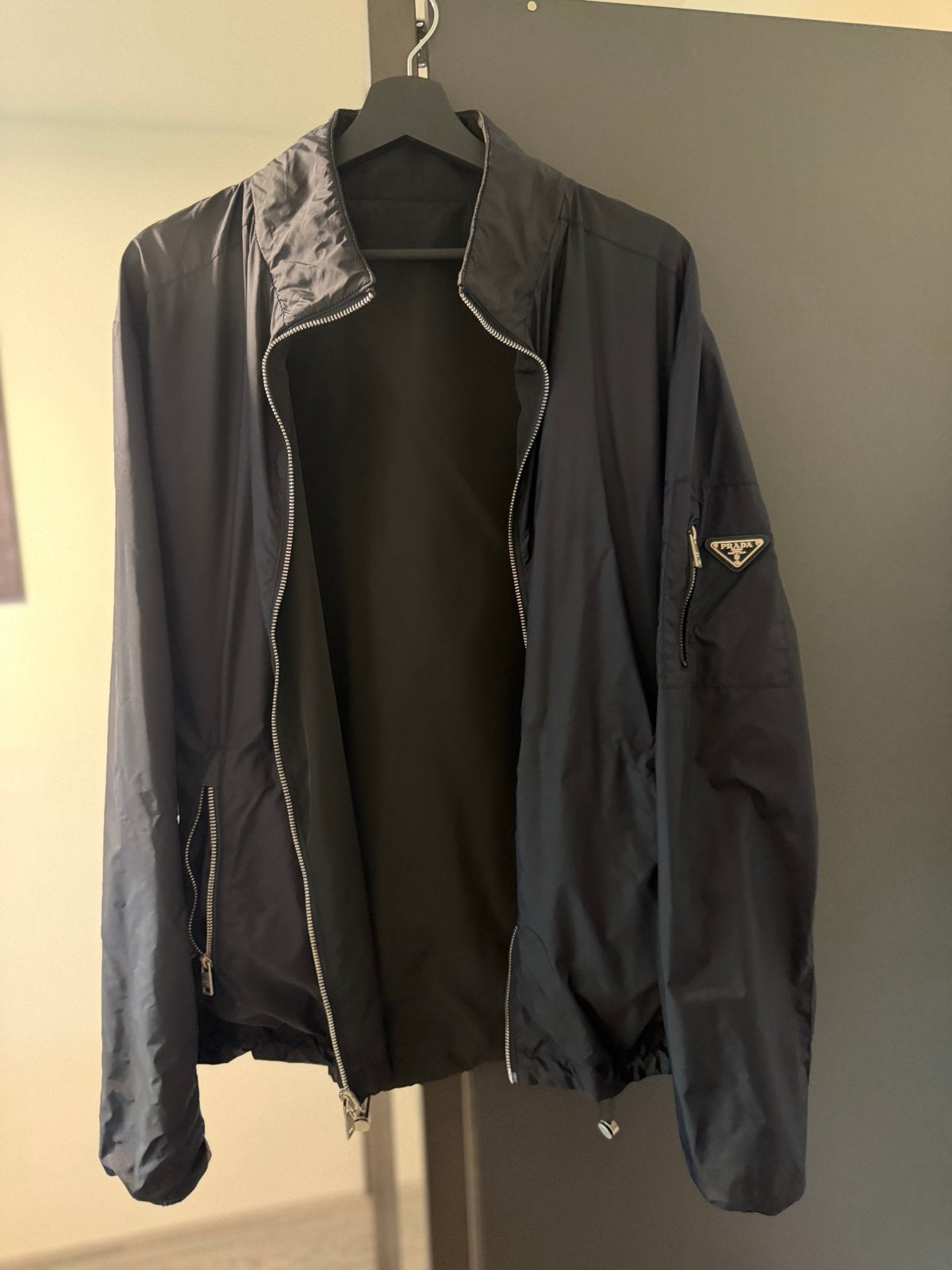Prada jas maat XL - Dubbelzijdig- Blauw/Zwart, Kleding | Heren, Jassen | Zomer, Verzenden, Gedragen, Maat 56/58 (XL), Zwart