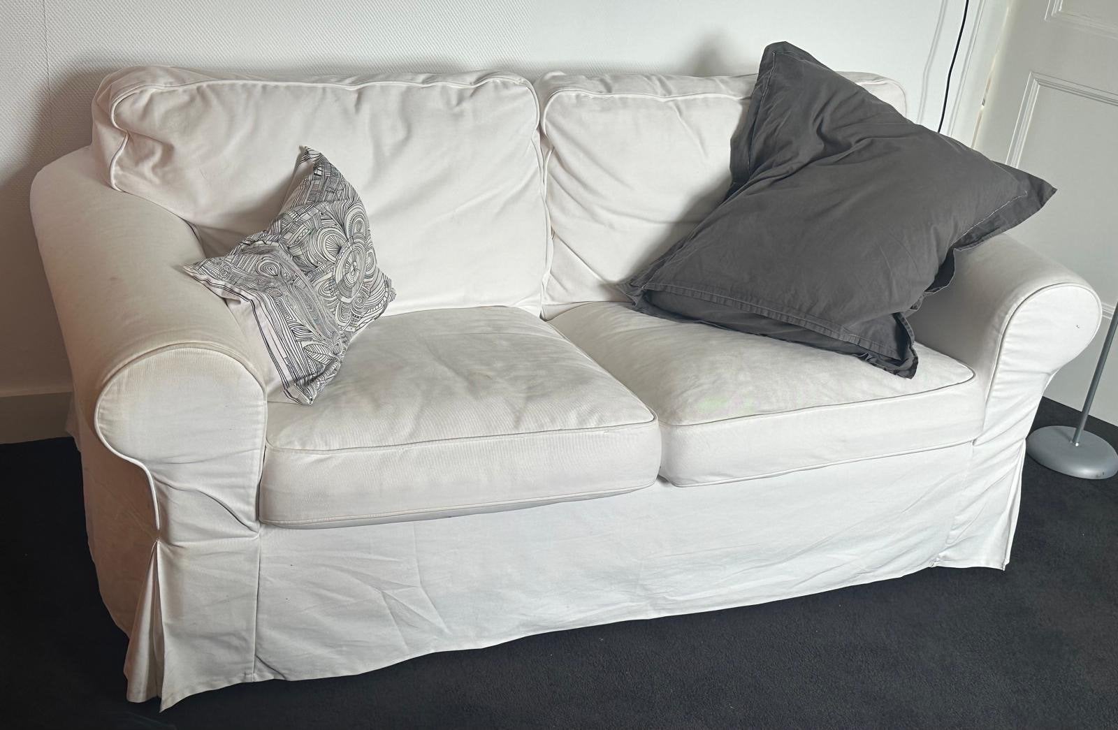 Comfortabele IKEA bank - 2-zits, wit Ektorp, Huis en Inrichting, Banken | Bankstellen, Ophalen, Gebruikt, 150 tot 200 cm, Tweepersoons