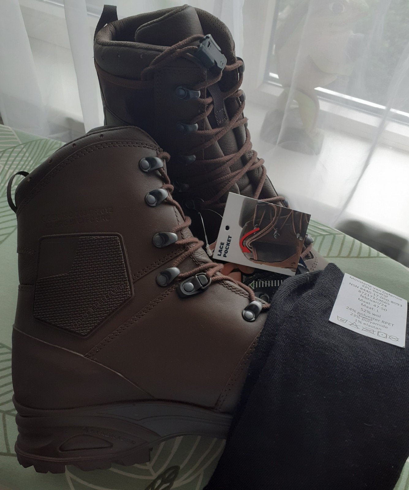 Aangeboden militaire kistjes (SMAL), Verzamelen, Ophalen of Verzenden, Landmacht, Nederland, Kleding of Schoenen