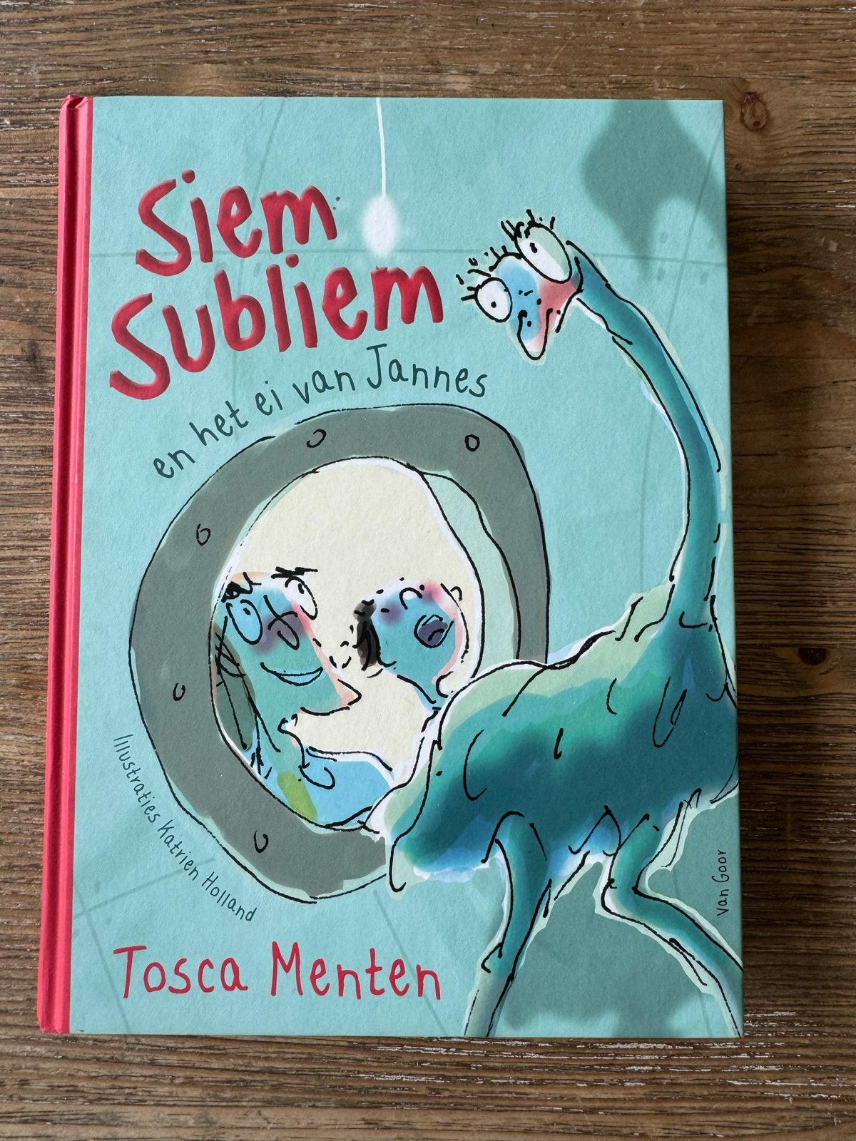 Siem Subliem en het ei van Jannes - Tosca Menten, Ophalen of Verzenden, Zo goed als nieuw, Fictie algemeen
