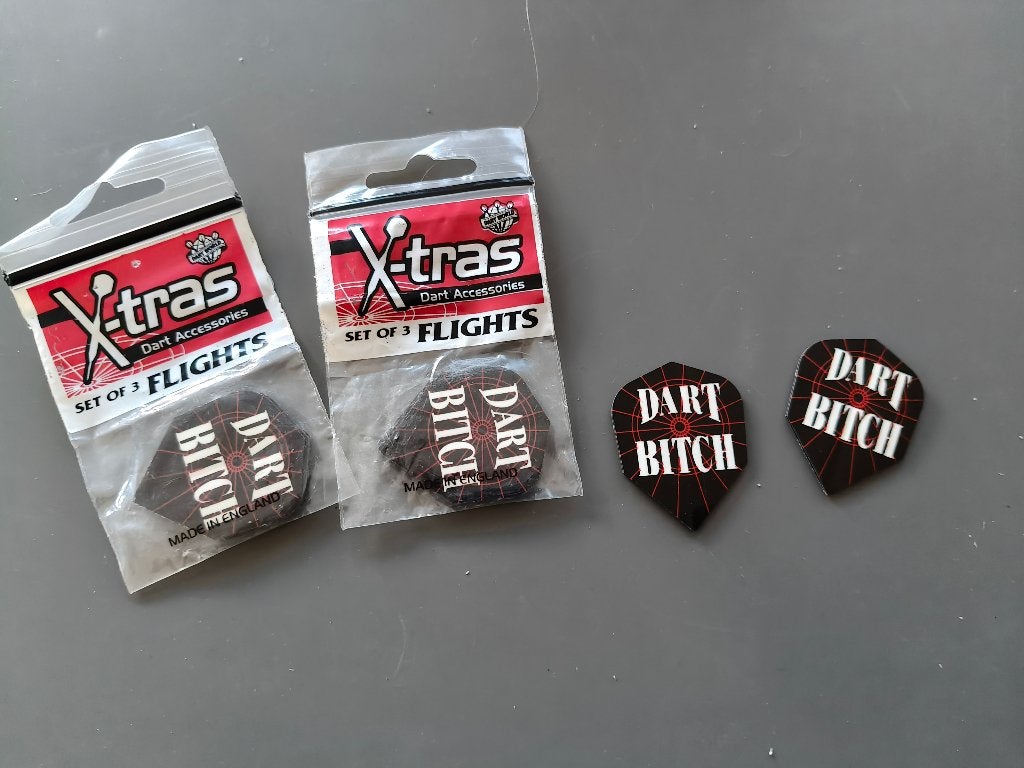 Dart Bitch Flights (8 stuks), Ophalen of Verzenden, Nieuw, Flights