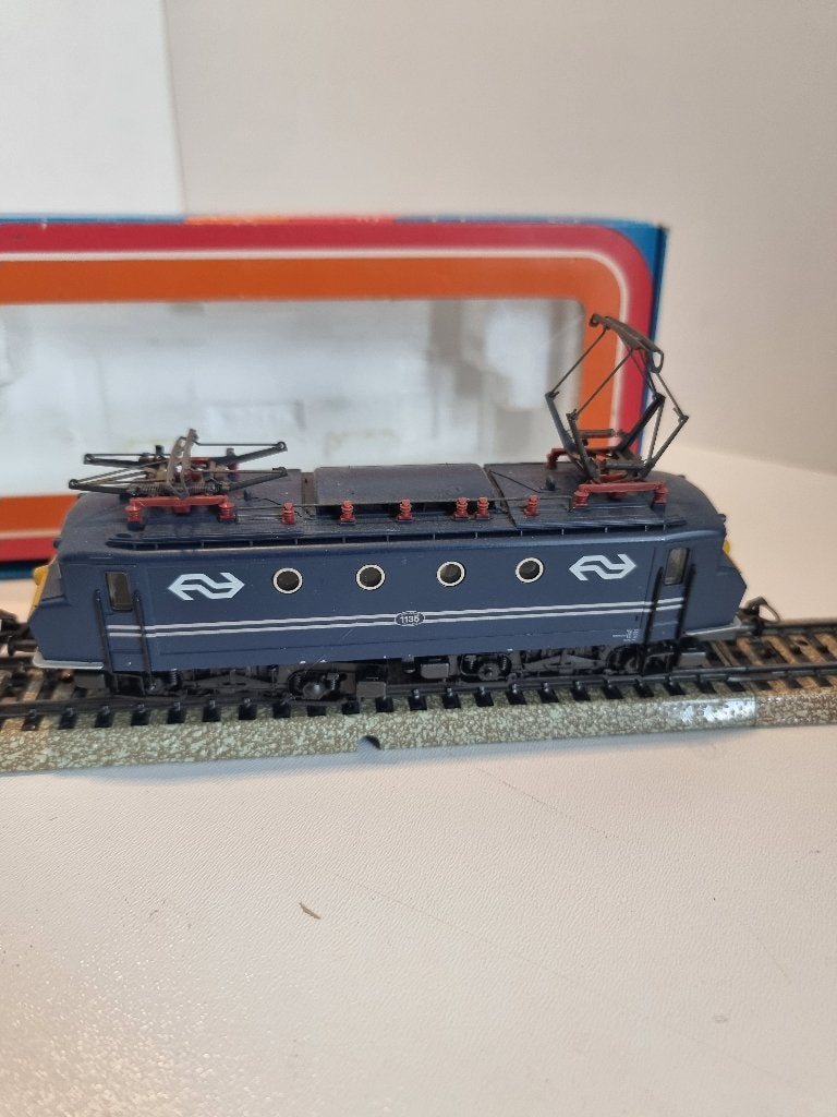 Marklin NS 3327 Botsneus., Wisselstroom, Analoog, Ophalen of Verzenden, Märklin