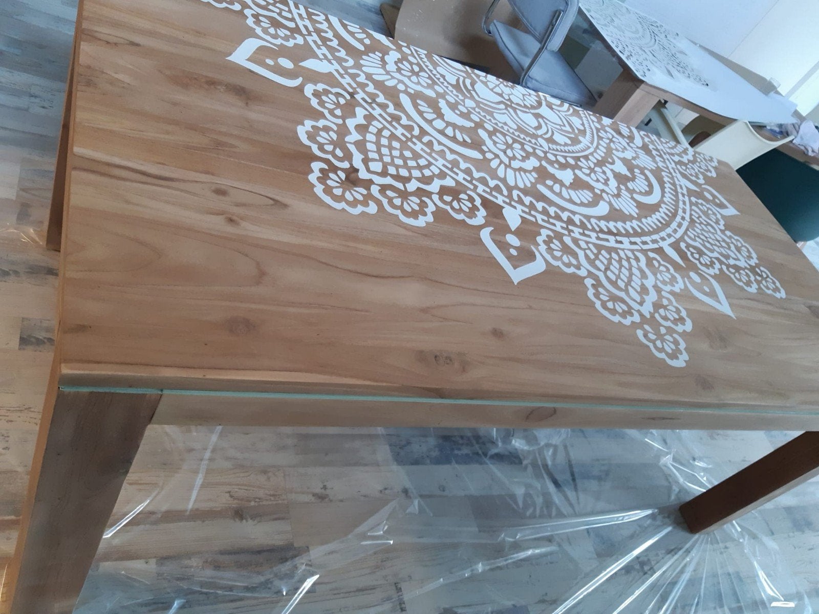 massief houten tafel met mandela, Ophalen, Gebruikt, Rechthoekig, 50 tot 100 cm