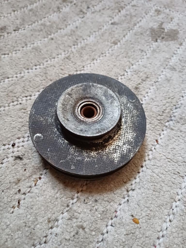 Peugeot 102 / 103 aandrijving poelie deel gebruikt, Fietsen en Brommers, Brommeronderdelen | Oldtimers, Ophalen of Verzenden, Gebruikt