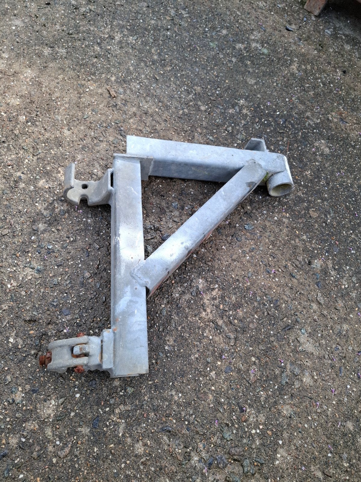 44x Stelling verbreder 30cm voor buis van 50mm (44 stuks), Ophalen, Overige typen, Minder dan 2 meter