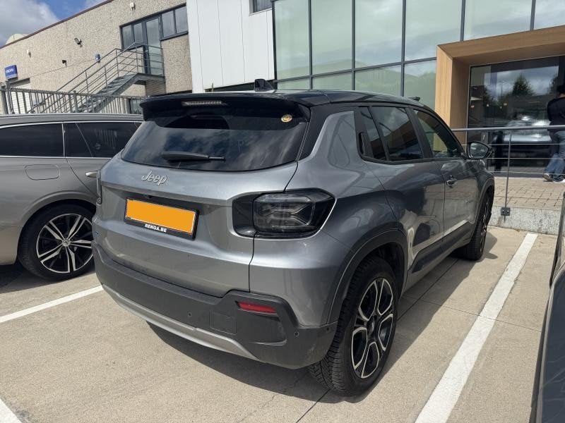 Jeep Avenger 1ST EDITION 54 kWh Dodehoeksensoren | Elek. ach, Auto's, Stof, Gebruikt, Zwart, 156 pk