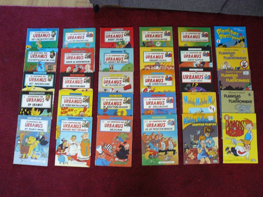 23 strips van Urbanus en 8 aanverwante strips, Meerdere stripboeken, Ophalen, Gelezen, Urbanus