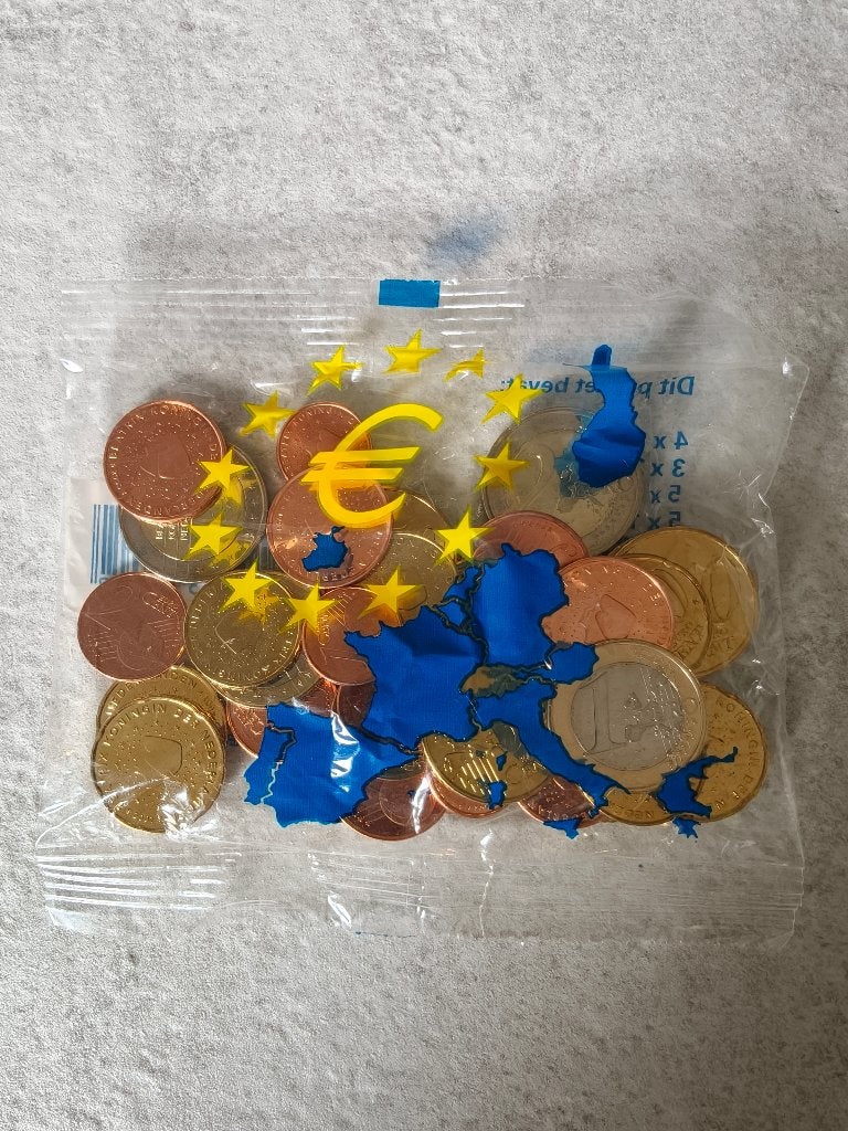 Euro introductie set uit 2001, Postzegels en Munten, Munten | Nederland, Ophalen of Verzenden, Koningin Beatrix, Euro's, Setje
