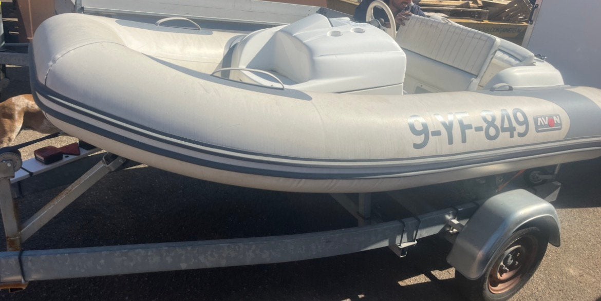Avon Seasport 320 DL Jet – Yamaha 80 PK | trailer, Watersport en Boten, Rubberboten, Polyester/glasvezel, Avon, Gebruikt, Binnenboordmotor