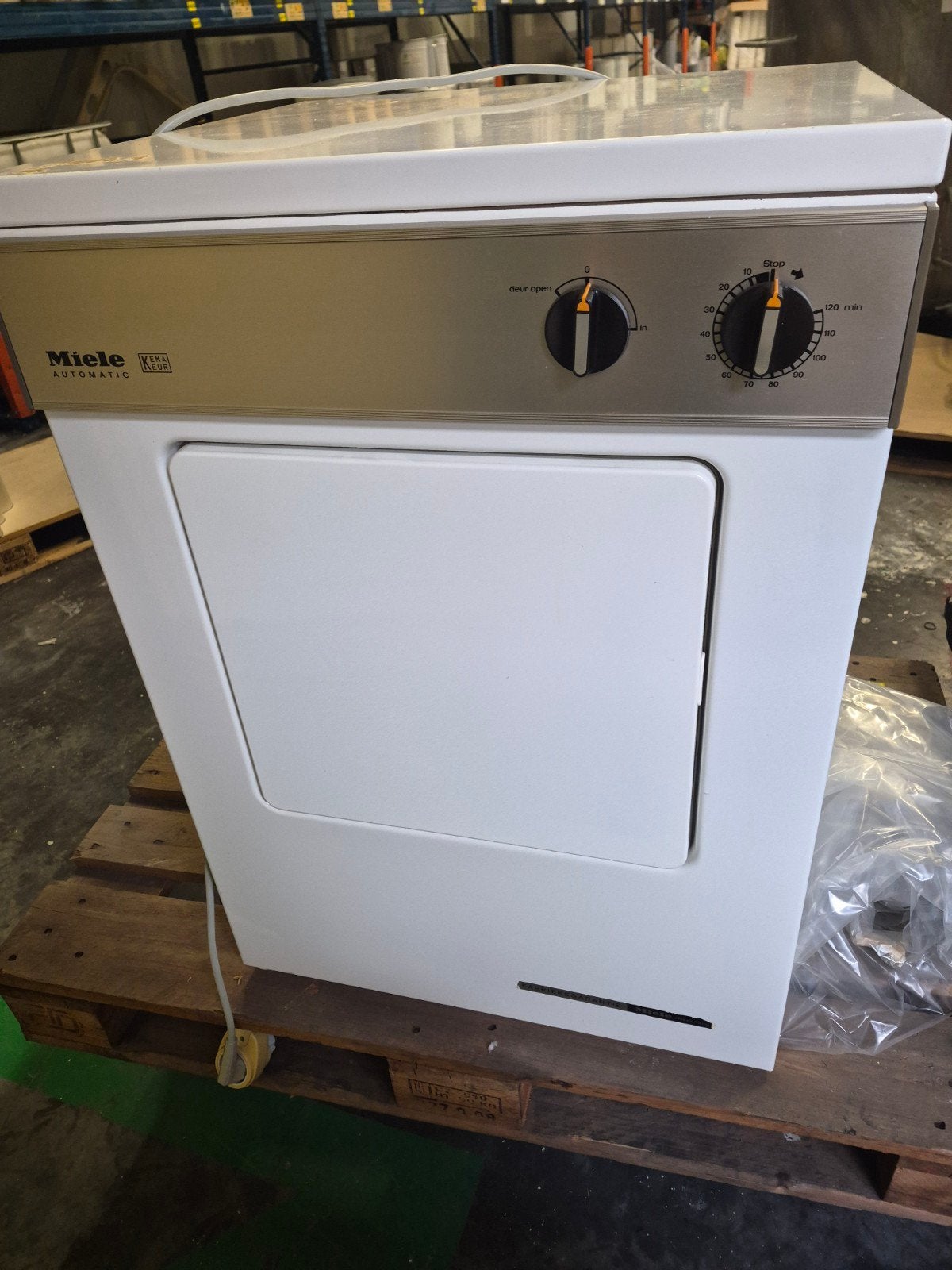 Miele T329S Luchtafvoer Droger - 4.5kg Capaciteit, Gebruikt, Luchtafvoer, 4 tot 6 kg, Ophalen of Verzenden