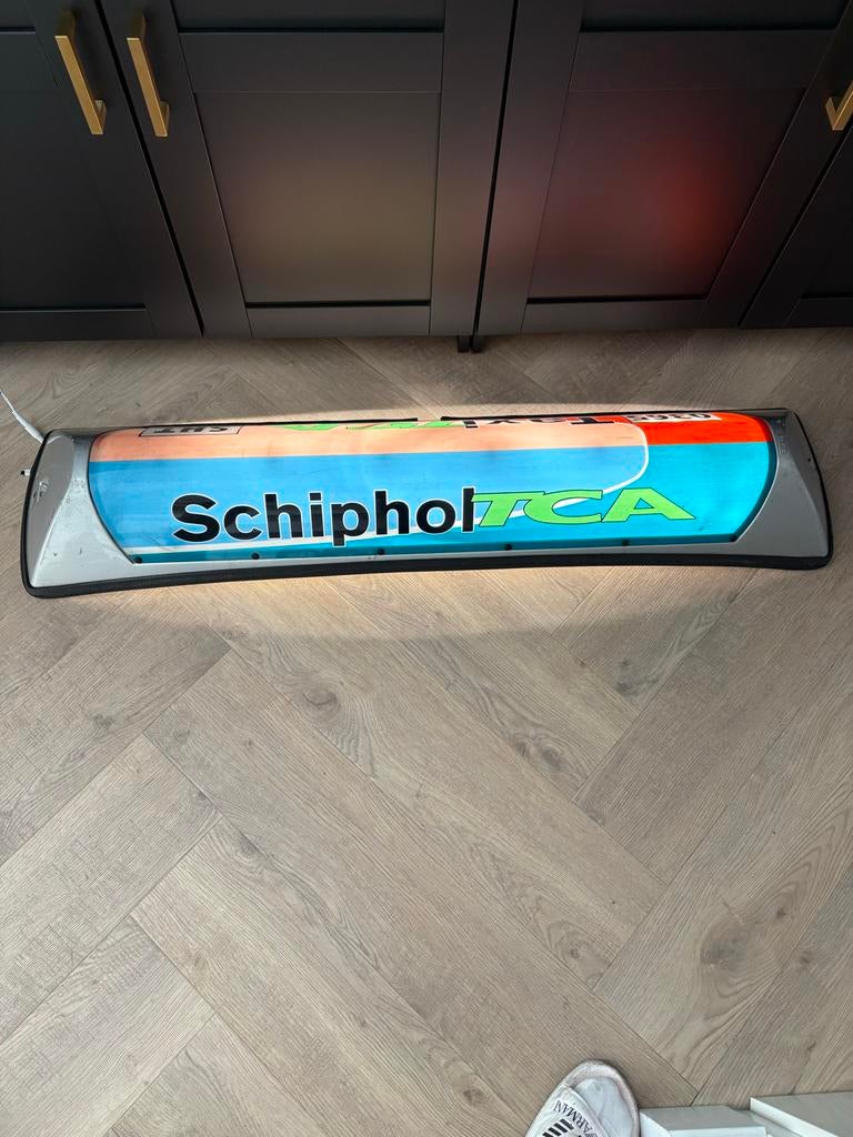 Uniek Taxi dakbord - Schiphol TCA SHT omgebouwd naar 220volt, Ophalen of Verzenden, Gebruikt, Reclamebord