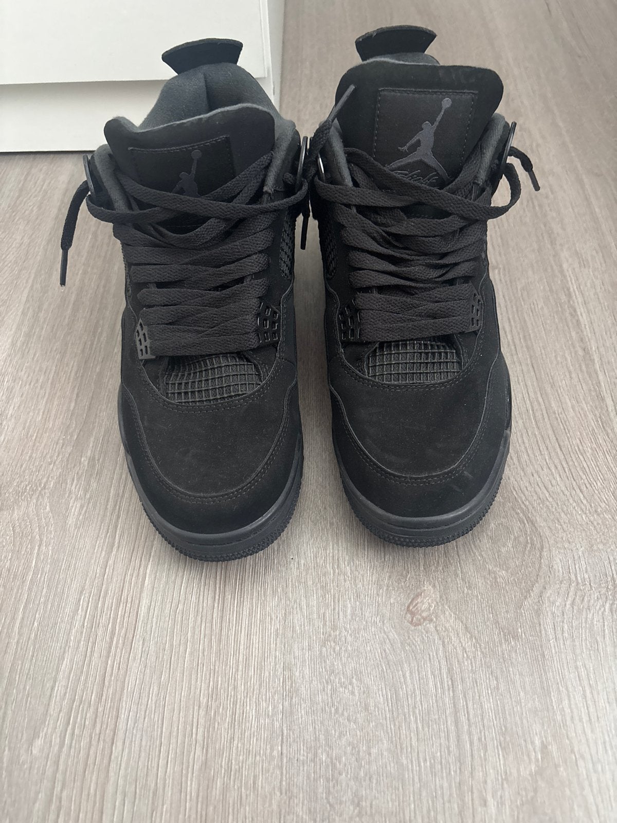 Jordan 4 Retro Black Cat maat 43 - Slechts 2 keer gedragen, Ophalen, Zo goed als nieuw, Zwart, Sneakers of Gympen