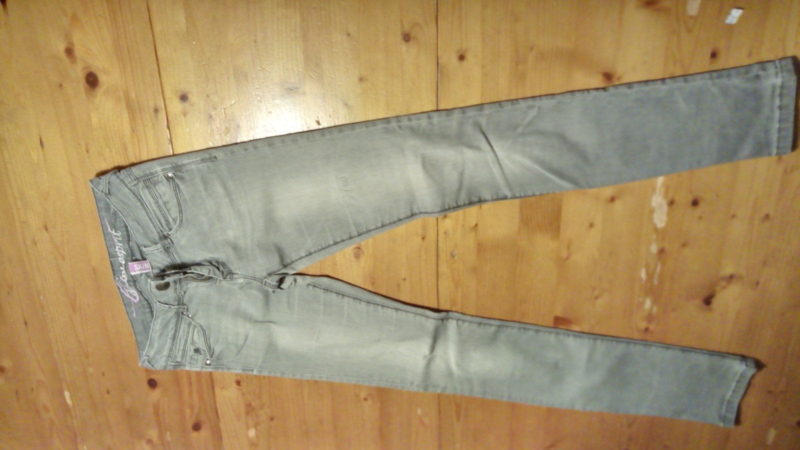 Esprit grijze Skinny Jeans W28/L32 met lichte beschadiging, Ophalen of Verzenden, Grijs, W28 - W29 (confectie 36)